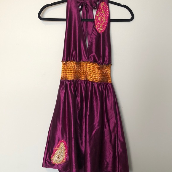 EUC BOUTIQUE KARMA HALTER APPLIQUÉ - Picture 2 of 4